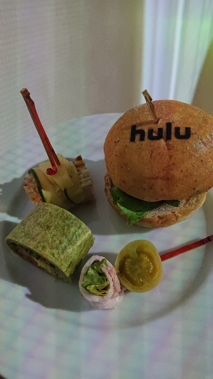 Huluフールー会員限定パーティのプレミアムナイト2019のフード・ドリンク・カクテル